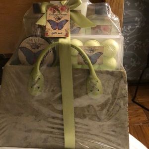 COPY - Vintage flower gift set